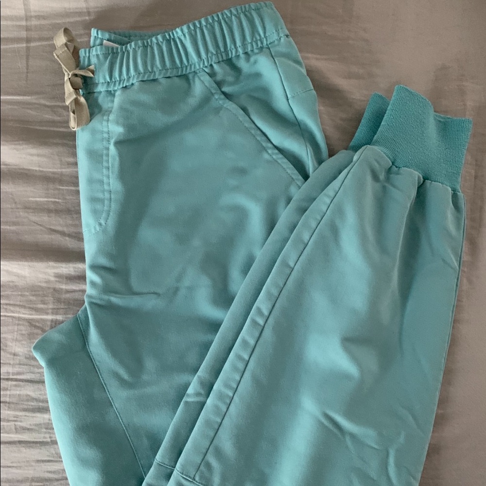 Men’s Sea glass FIGS Tansen jogger scrub pants S